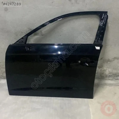 8V4831051B ORJİNAL SOL ÖN KAPI AUDİ A3 SPORTBACK 20172020