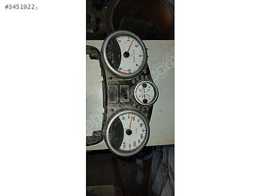 Peugeot 207 gösterge saati dizel