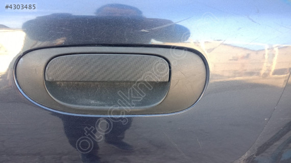 mitsubishi carisma sol arka dış kapı kolu