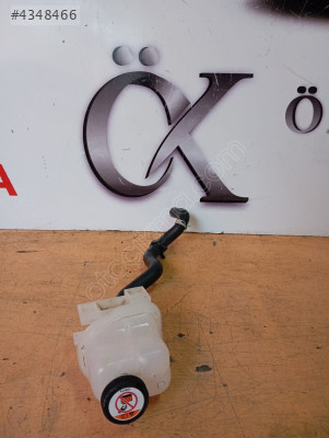 2024-2025 TOYOTA C-HR ÇIKMA ORİJİNAL YEDEK SU DEPOSU