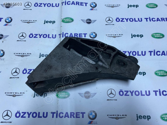 BMW X6 35d Xdrive Sağ Motor Kulağı 2211 6772680