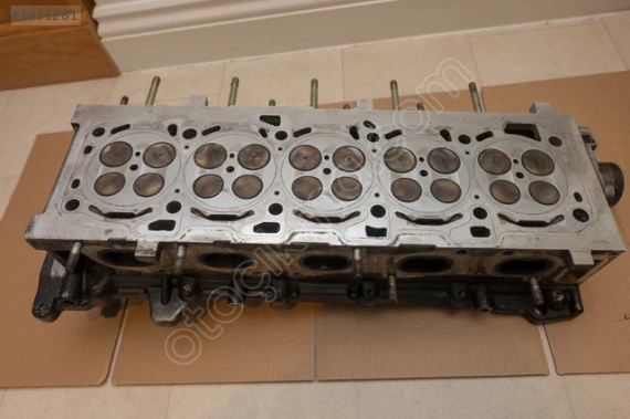 ALFA ROMEO 159 ÇIKMA ORJİNAL SİLİNDİR KAPAĞI