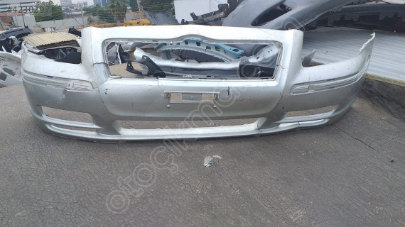 TOYOTA AVENSİS ÖN TAMPON