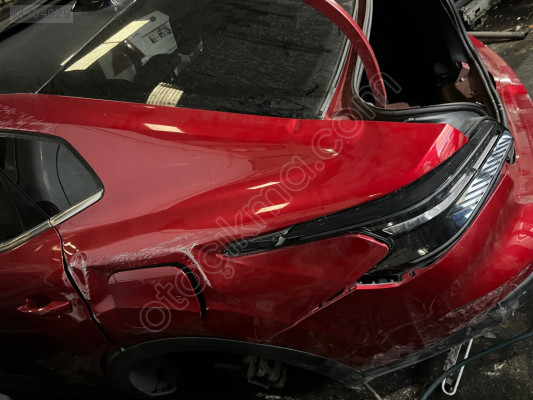 Citroen c4x sol arka çamurluk çıkma orijinal