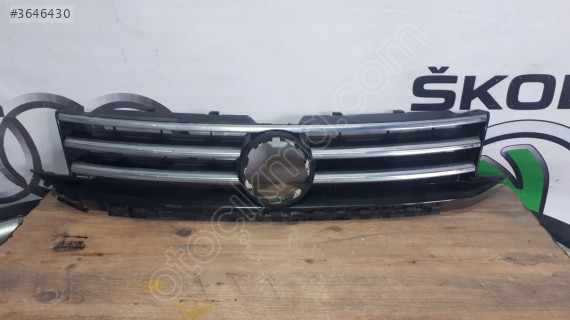 VOLKSWAGEN CADDY 2015-18 ÖN PANJUR 2k5853653A ORJİNAL ÇIKMA PARÇA