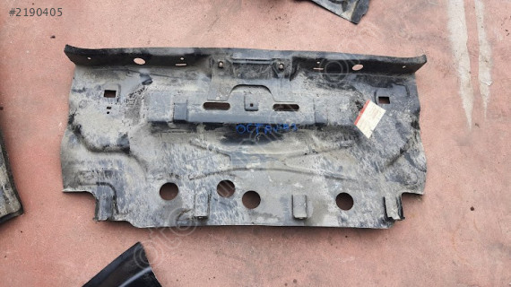 SKODA OCTAVİA 3 ARKA  PANEL SEFALILAR OTO CIKMA