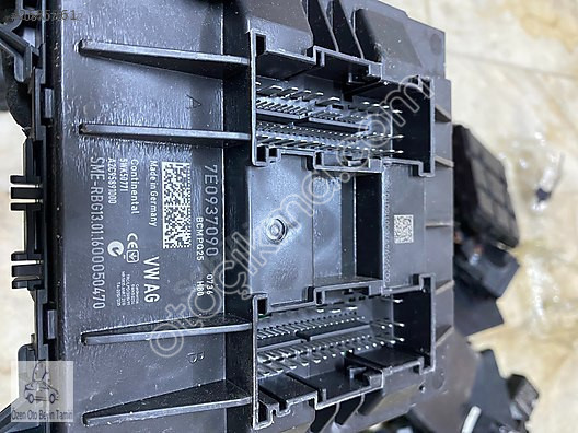 7E0937090 VW TRANSPORTER T6 MERKEZİ KONTROL MODÜLÜ