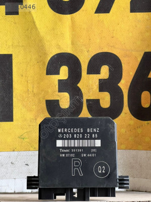 W203 Mercedes C Serisi Sağ Arka Kapı Beyni A2038202285