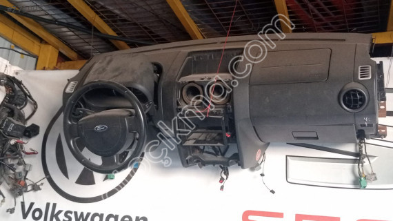 Ford Fusion komple gögüslük çıkma