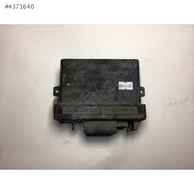 Volkswagen Golf Jetta Audi 80 Ateşleme Kontrol Modülü 811907397E