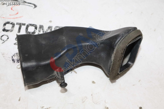 MERCEDES E SERİSİ A212 W212 SAĞ HAVA KANALI A2128310445
