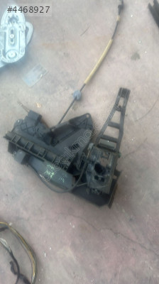 2009-2011 FORD FOCUS 2.5 ÇIKMA ORJİNAL SOL ÖN KAPI KİLİDİ