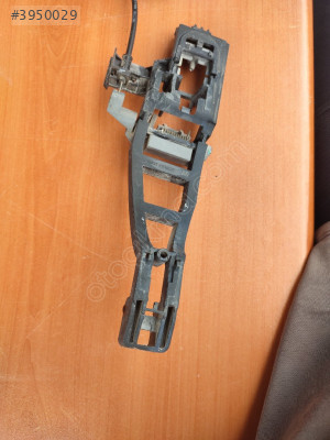 FORD FOCUS SOL ARKA KAPI İÇ TAKVİYESİ