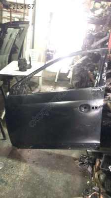 RENAULT  MEGAN 3 SOL ÖN KAPI ÇAMURLUK ÇELİKLER OTO ÇIKMA