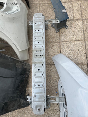 FORD COURİER ÇIKMA ORJİNAL ÖN TAMPON DEMİRİ BDÇ
