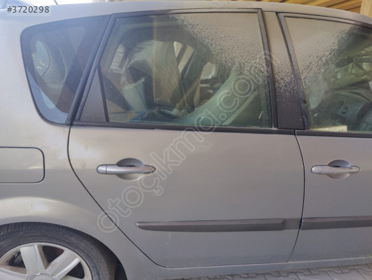 2005 Renault SCENİC SAĞ ARKA KAPI