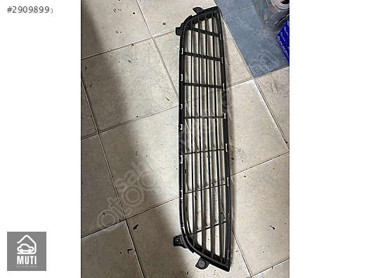 YERLİ KAPORTA, Ön Tampon Orta Izgara Dokker 622547542R