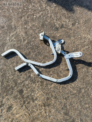 DACİA LOGAN BAGAJ MENTEŞESİ