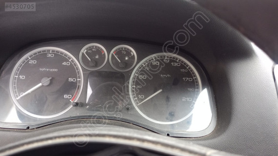 peugeot 307 gösterge saati