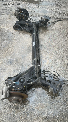 RENAULT MEGANE 4 ARKA DINGIL ÇEVİK OTO ÇIKMA