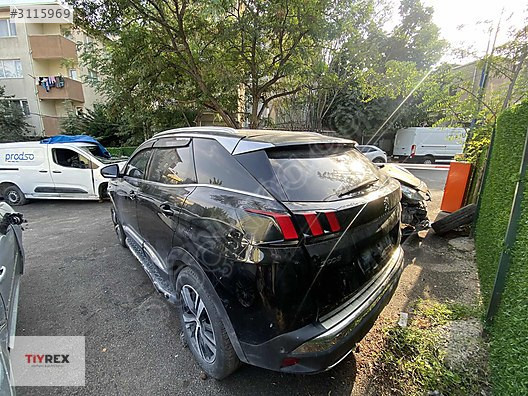 Peugeot 3008 Sol Arka Kapı Dolu Sökme 18-24