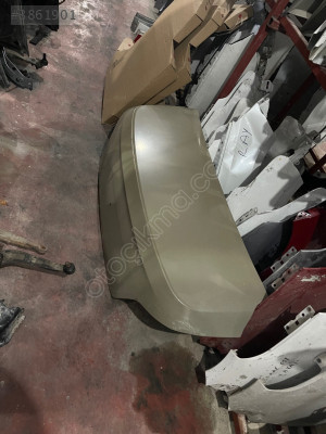 PEUGEOT 508 ARKA BAGAJ KAPAĞI PEJO