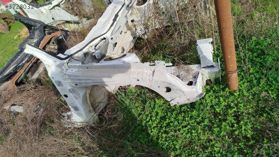 Citroen C5 2008-2013 sağ ön podya şase