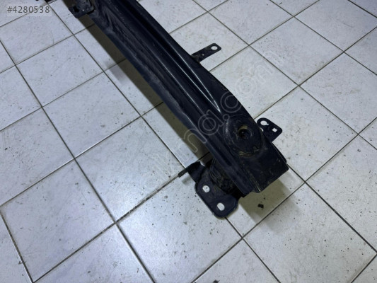 Skoda Superb Ön Tampon Demiri 2009-2015 3T0807109D