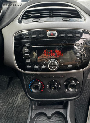 FİAT LİNEA RADYA TEYP EKRAN TUŞ TAKIM