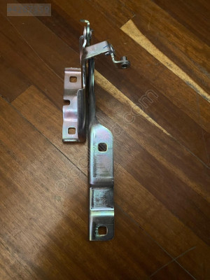 Renault Taliant Kaput Menteşesi Sağ 2020- 654004053R 2022 model