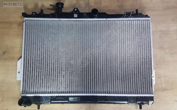 25310-17610 SU RADYATÖRÜ DİZEL MATRİX 2005 SONRASI