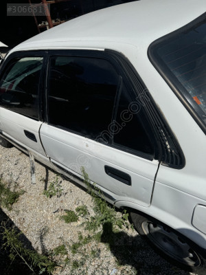 TOYOTA COROLLA AE92 SOL ARKA KAPI HATASIZ ORJ