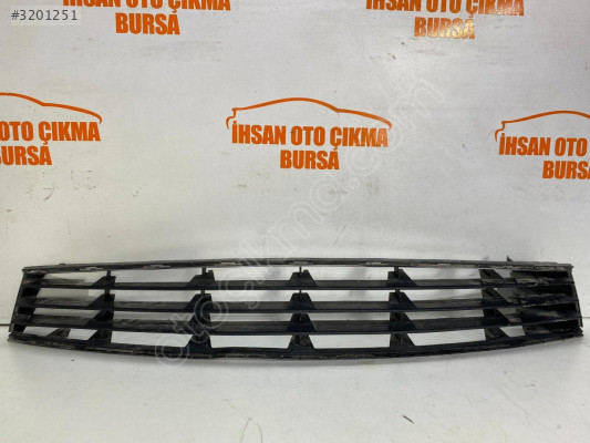 RENAULT CLİO 3 ÖN TAMPON IZGARASI -01040185007 -