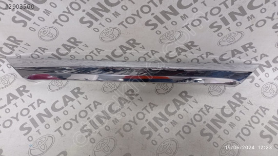 TOYOTA COROLLA 2013 2018 BAGAJ NİKELAJI ÇIKMA 76801-02A8
