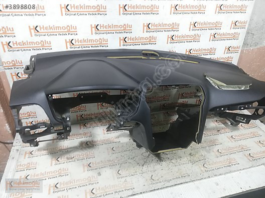 FORD MONDEO 2015-2020 AİRBAGLİ GÖĞÜS TORPİDO AÇILMIŞ