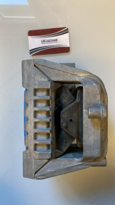 1K0199262BA volkswagen caddy 1.9 tdi motor kulağı