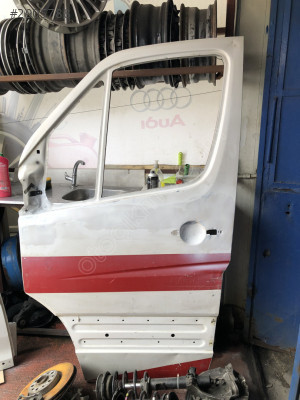Crafter sprinter sol ön kapı çıkma ORJİNAL