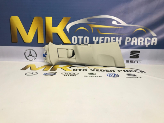 VOLVO S90 SAĞ EMNİYET KEMERİ KAPLAMASI