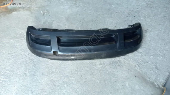SKODA KAROQ ARKA TAMPON ALT PARÇASI ÇIKMA
