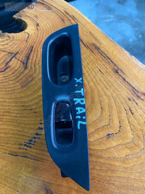 NİSSAN XTRAİL SAĞ ÖN CAM DÜĞMESİ ALKAN OTOMOTİV