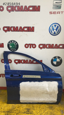 MERCEDES W205 KASA SAĞ ÖN KAPI