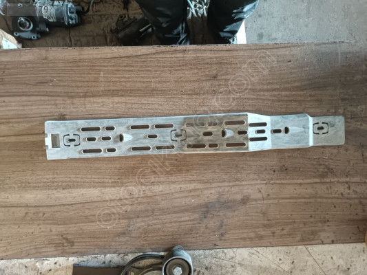 FİAT doblo 3 yakıt boruları alt muhafaza tutucu Braketi 51784551