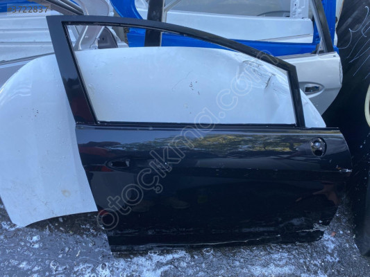 MİRİM OTODAN FORD FİESTA SAĞ ÖN KAPI