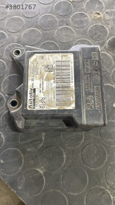 Peugeot 301 airbag beyni