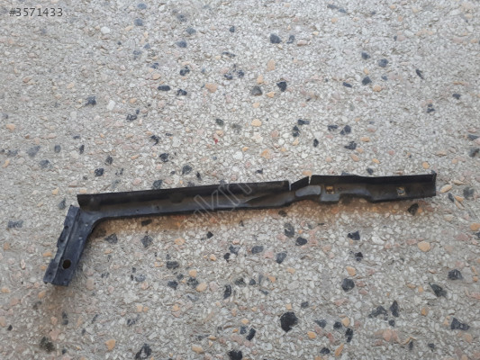 Mercedes E Seri W124 Kasa Motor Kaput Lastiği Sağ Orijinal