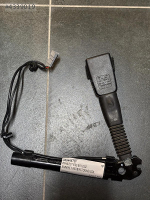 BMW E87 E90 E91 E92 EMNİYET KEMER TOKASI SAĞ 33044467F Ç