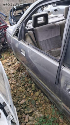 OPEL OMEGA A SAĞ ARKA KAPI.OTO ERKAN ÜNYE