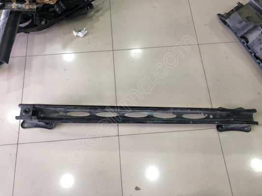 FORD TRANSİT TAMPON DEMİRİ