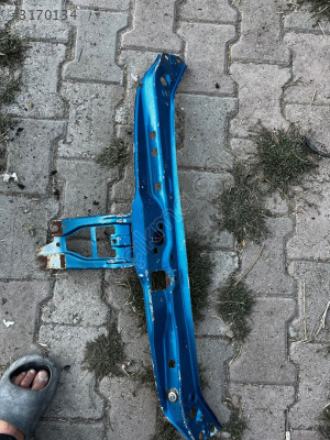 Toyata yarış ön panel
