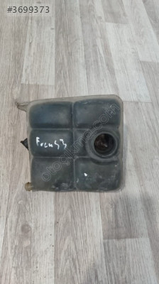 FORD FOCUS 3 RATYATOR YEDEK SU DEPOSU 8M61-8K218